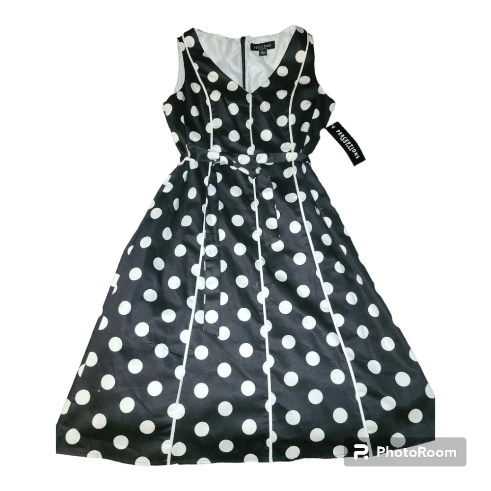 NWT* Perceptions* Sleeveless Dress* Black/White Polka Dots* Sz 8